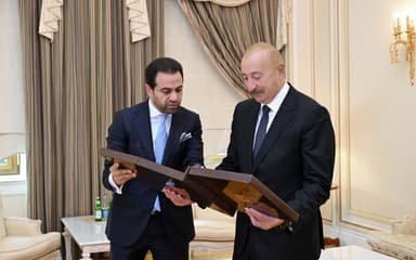Prezident ona təqdim olunan yarım milyon dollarlıq mükafatı bu fonda bağışladı