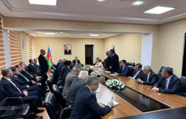 İki məmura töhmət verildi, ikisinə xəbərdarlıq edildi