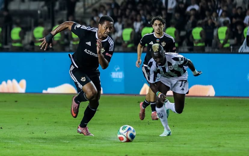 "Qarabağ" - "Neftçi" oyununda 6 qol vuruldu, qalib müəyyənləşmədi