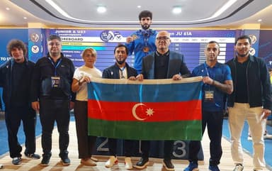 Qasım İsmayılov Avropa birinciliyində 3 medal qazandı