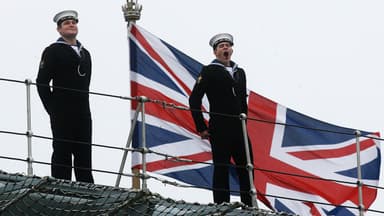 Britaniya dörd atom sualtı qayığından üçünü dənizə çıxardı