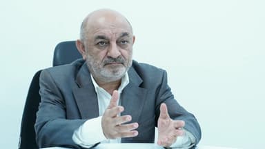 "Hicab məsələsi İranın Azərbaycana təsir cəhdlərindən ayrı deyil" - Sədrəddin Soltan