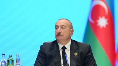 İlham Əliyev AQEM-in Zirvə Toplantısında torpaqlarımızın işğaldan azad edilməsi məsələsinə toxundu