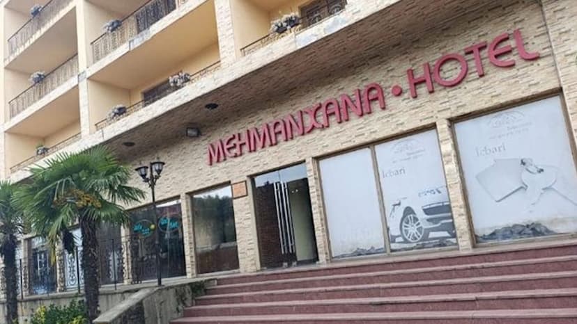 Lənkəranda 4 mərtəbəli otel 2,2 milyon manata hərraca çıxarıldı (FOTO)