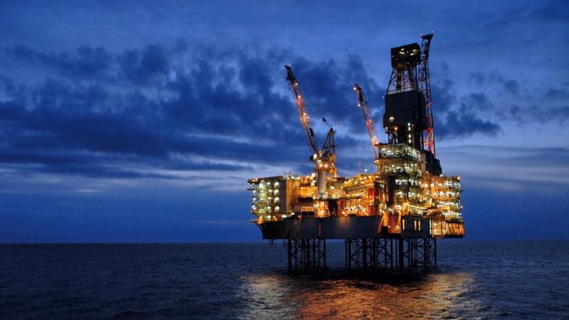 Azərbaycan neftinin qiyməti 125 dolları keçdi