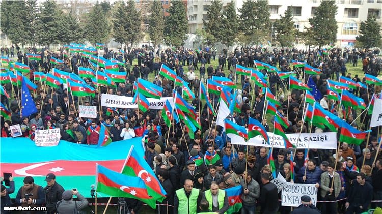 Milli Şura xalqa kompensasiya ödənilməsini tələb etdi - FOTOLAR