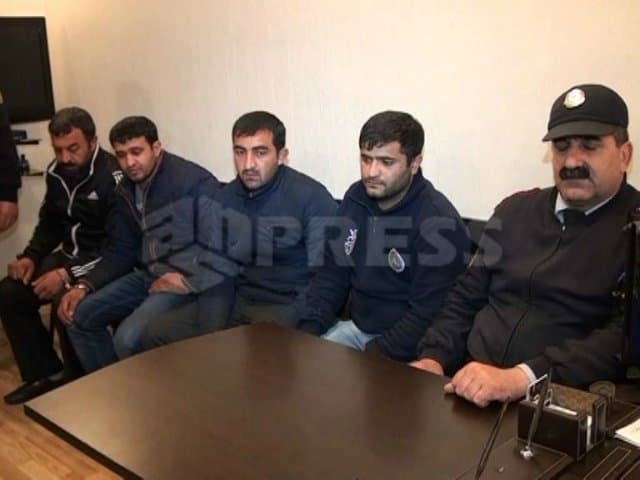 4 nəfər 19 yaşlı qızı qaçırdı - Bərdədə