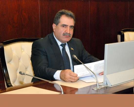 Deputatlar əfvlə bağlı danışdı