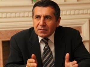 Həbs olunan Piriyevin oğlu Londonda 1 milyard dollar borc alır