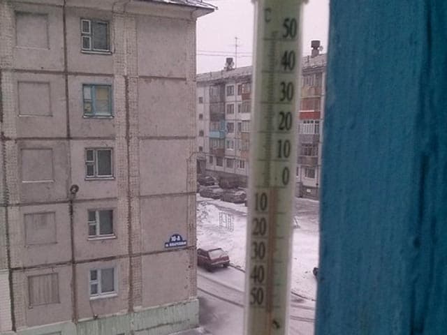Rus şəhərinə gözlənilməz qar yağdı - FOTO/VİDEO