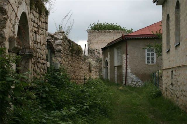 Erməni əsirliyində qalan "Azərbaycan gözəli"nin yeni FOTOLARI