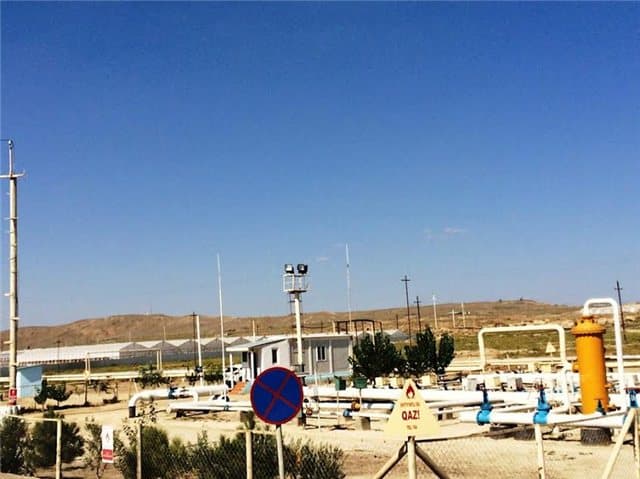 Salyan sakinləri narazıdı: kəndlərin qazı istixanalara verilir - FOTOLAR