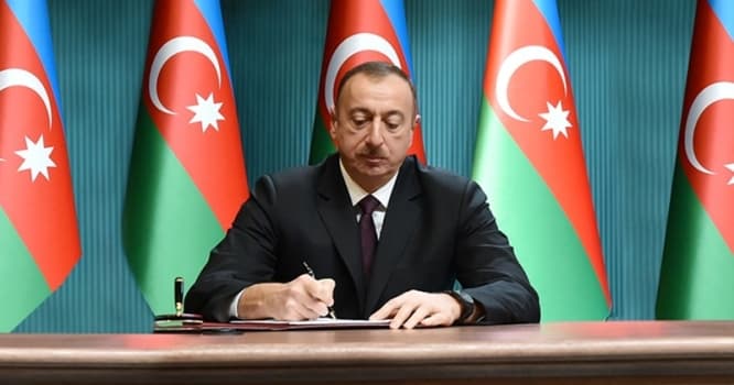Türkiyədə dollar rekord həddə