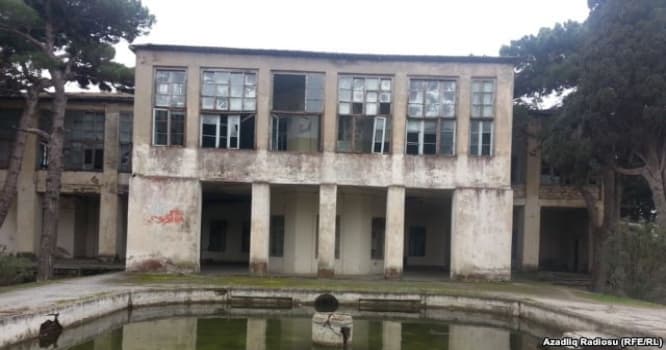 Nazirlik və AMEA milyonçunun evinə sahib çıxmır - Açıqlama