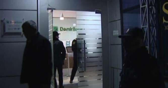 Bakıda banka basqın edildi - FOTO