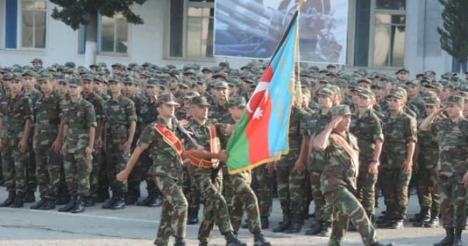 Azərbaycanda hərbi xidmətdən yayınanlara QADAĞA