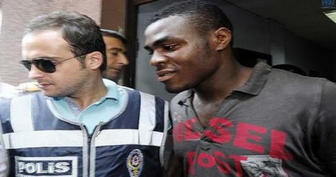 "İstanbul həbsxanasında uşaq kimi ağlayırdım" - Nigeriyalı futbolçu