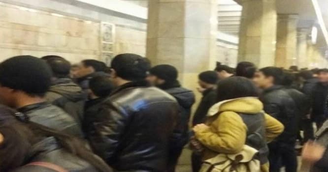 Bakı metrosunda HƏYƏCAN