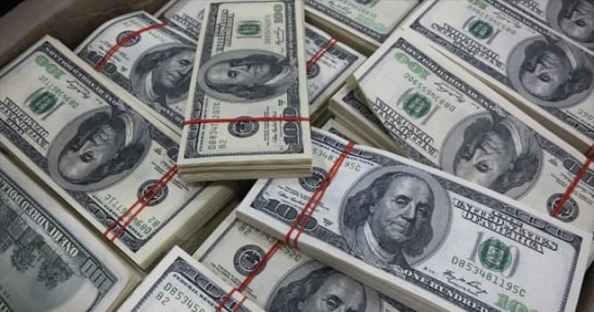 Bakıda oğru "səxavəti": 190 minin 40 minini ev sahibinə saxladı