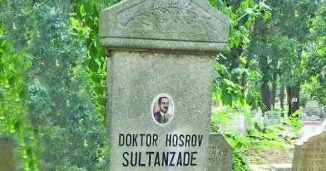 İlk hərbi nazirimizin məzarı tapıldı - FOTO