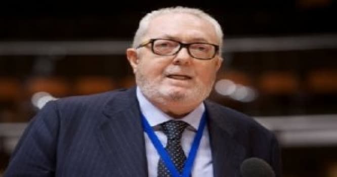 AŞ PA prezidenti Qarabağdan danışdı və erməniləri tənqid etdi