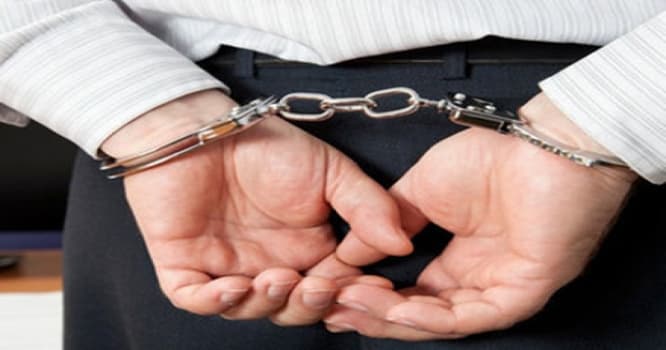 Gürcüstanda polisi təhqir etməkdə təqsirləndirilən iki azərbaycanlı saxlanılıb