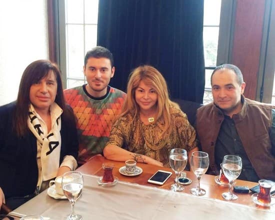 Aygün Kazımova milyarder sevgilisi ilə - FOTO