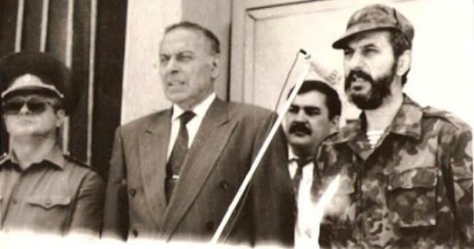 Azərbaycanda məmur vəfat etdi - FOTOLAR