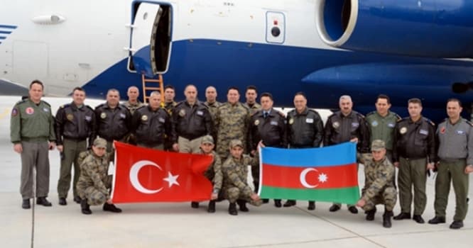 Azərbaycan qırıcıları Türkiyə səmasına qalxacaq - FOTO
