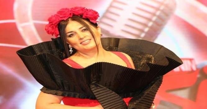 Elza Novruza da şeir yazdı