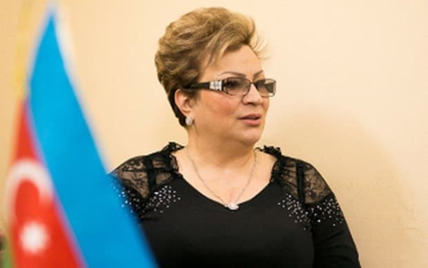 Mehriban Əliyevadan Afaq Bəşirqızına JEST