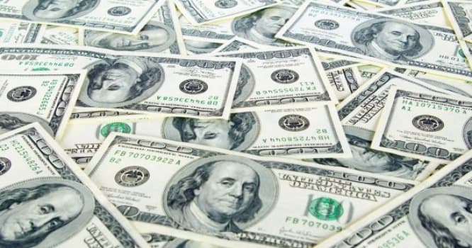 Elman Rüstəmova ittiham: "Dollar 2 manata qalxacaq"