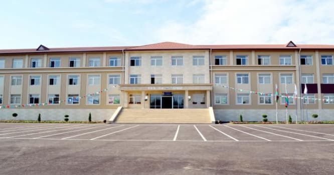 Şagirdə qarşı kobudluq edən müəllim işdən çıxarıldı