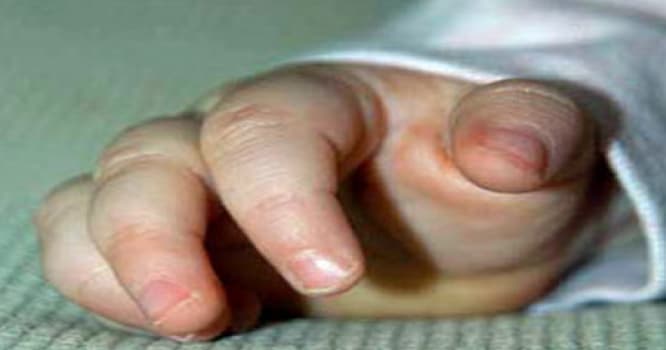 5 yaşlı uşaq klinikada öldü - BAKIDA