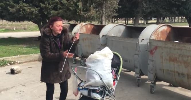 "Mən milli bomjam" - Bakılı qadın
