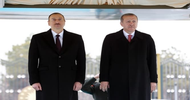 İlham Əliyev Ankarada - VİDEO