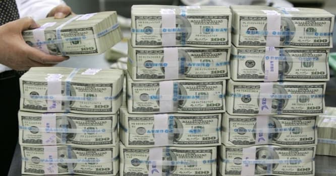 Neft Fondu banklara dollar satdı - 39,1 milyon