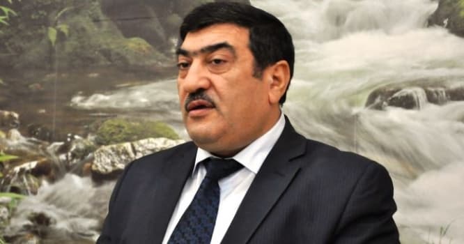 Sabiq icra başçısı iclasda niyə şeypur çalmaq istəyib? - VİDEO