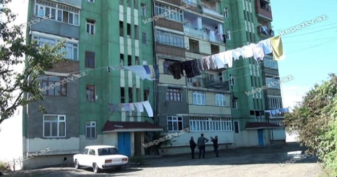 Bakıda uşaq 6-cı mərtəbədən yıxıldı