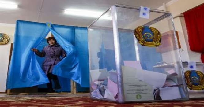 Qazaxıstan parlamentinə üç siyasi partiya keçdi