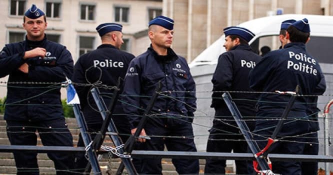 Belçika terror aktlarına görə sərhədlərini bağladı