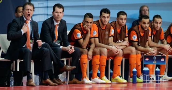 "Azərbaycanı keçəcəyimiz real görünmür" - Holland mütəxəssisdən etiraf