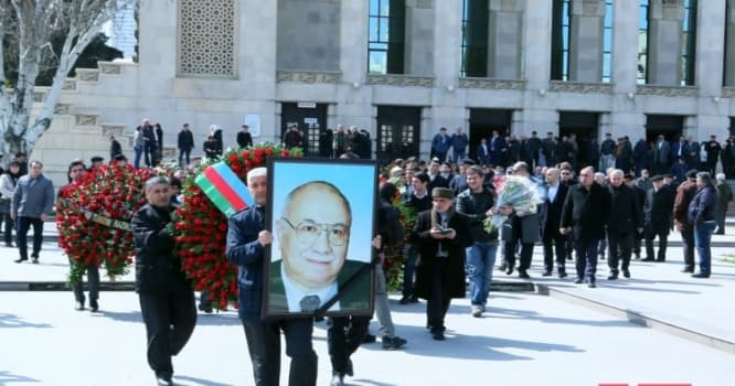 Maqsud İbrahimbəyov I Fəxri xiyabanda dəfn edildi