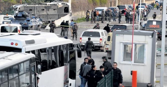Diyarbəkirdəki terroru bu təşkilat törədib