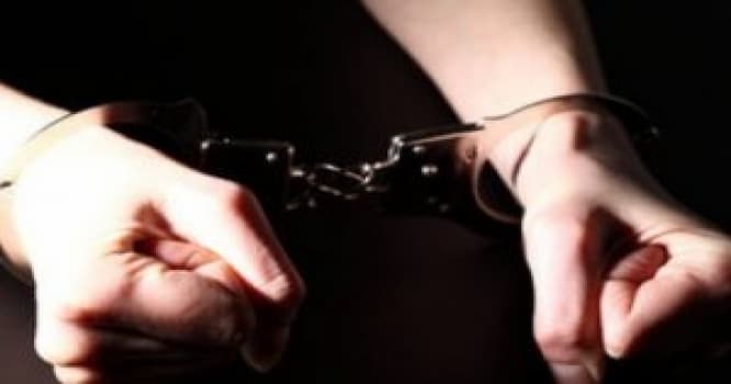 Qadın öz oğlunu 18 min manata satarkən yaxalandı