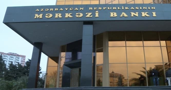 Mərkəzi Bank dollar alışına başlayır - Manat ucuzlaşa bilər