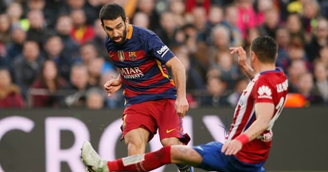 Arda Turan Azərbaycana belə dəstək oldu - FOTO