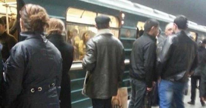 Bakı metrosunda həyəcan - FOTOLAR