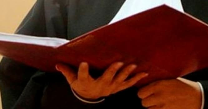 227 hakim və prokuror işdən çıxarıldı
