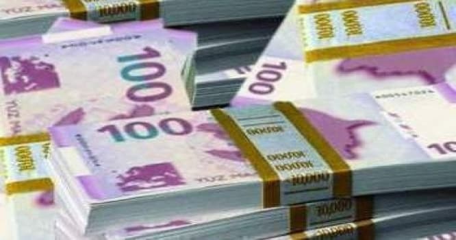 Müəssisə rəhbərinin 450 min manatını mənimsəyiblər - Bakıda